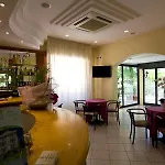 Pigalle Hotel