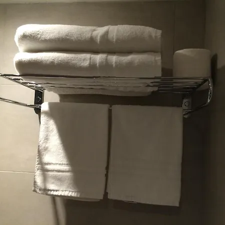 Pigalle 2* Ριτσιόνε